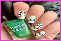 Can you paint Christmas lights with nail polish?